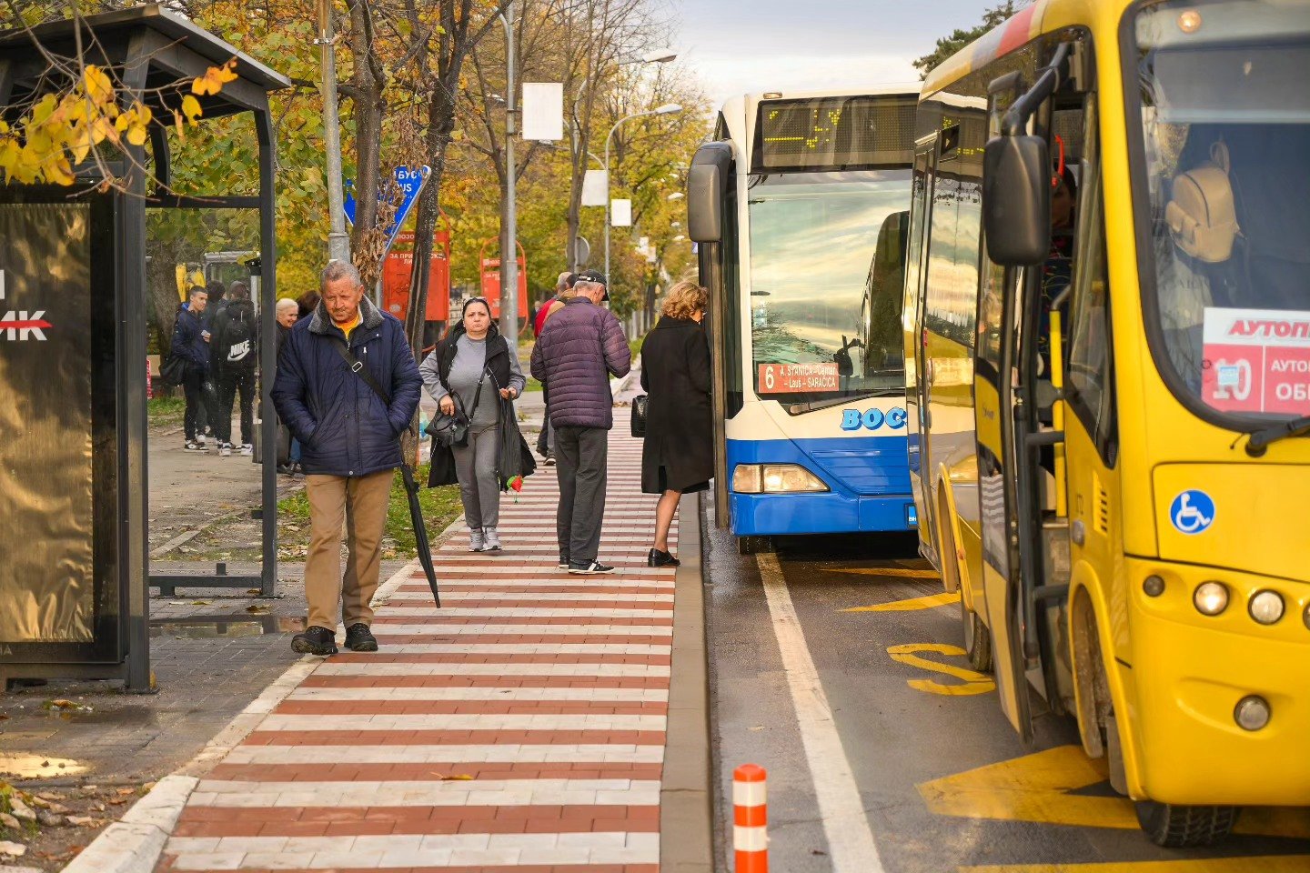 Izmirene sve obaveze prema prevoznicima, za ove kategorije prevoz ostaje besplatan