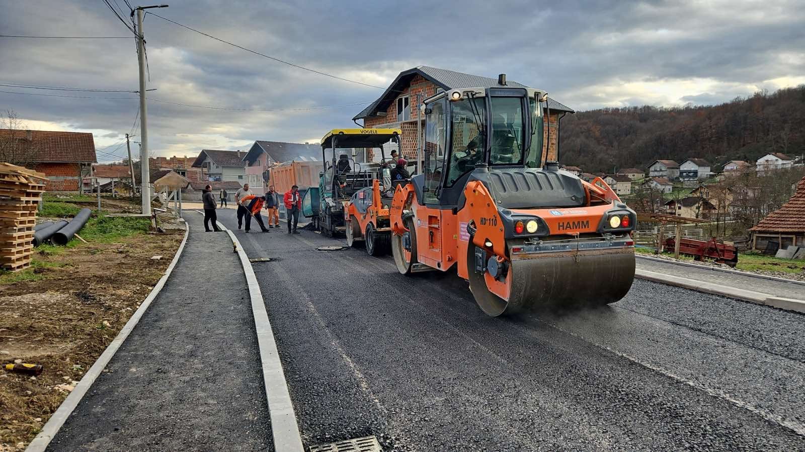 Završni radovi na putu ka Motikama, sutra obustava saobraćaja